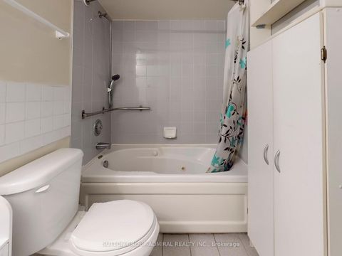 Photo 14 at 103 - 18 Hollywood Avenue, Willowdale East, Toronto