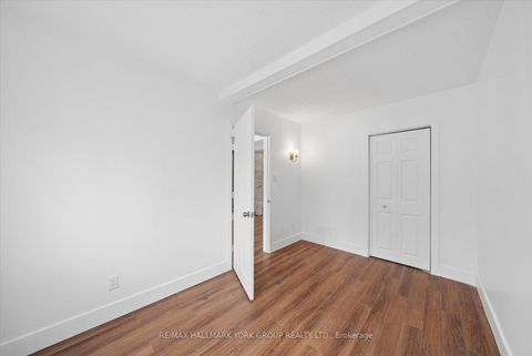 Photo 21 at 27008 Kennedy Road, Historic Lakeshore Communities, Georgina