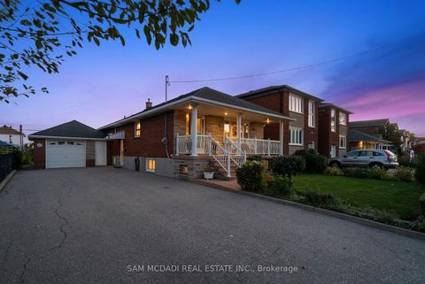 Photo 2 at 83 Evans Avenue, Mimico, Toronto