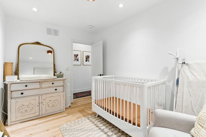 Photo 36 at 369 Charlton Avenue W, Kirkendall, Hamilton