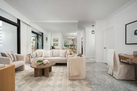 Photo 6 at 702 - 86 Gloucester Street, Yonge Corridor, Toronto