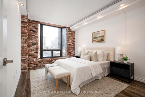Photo 20 at 702 - 86 Gloucester Street, Yonge Corridor, Toronto