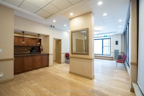 Photo 34 at 702 - 86 Gloucester Street, Yonge Corridor, Toronto