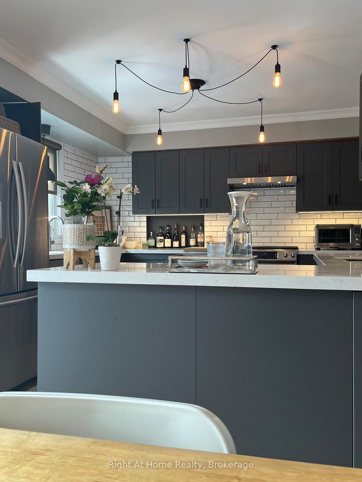 Photo 4 at 5224 Verhoeven Road, Appleby, Burlington