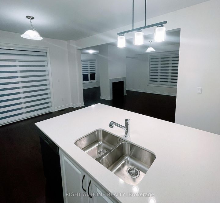 Photo 5 at 38 Gladmary Drive, Bram West, Brampton