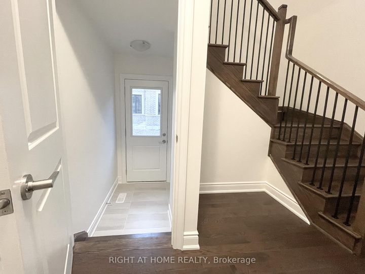 Photo 7 at 38 Gladmary Drive, Bram West, Brampton