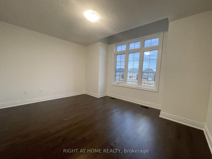 Photo 10 at 38 Gladmary Drive, Bram West, Brampton