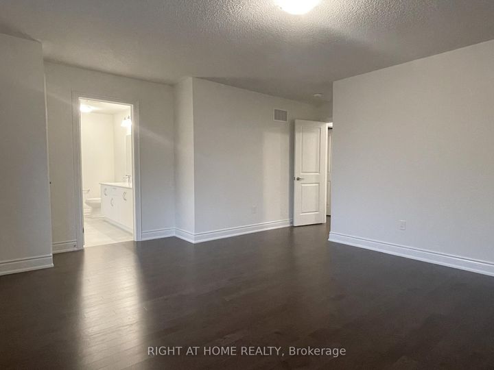 Photo 15 at 38 Gladmary Drive, Bram West, Brampton