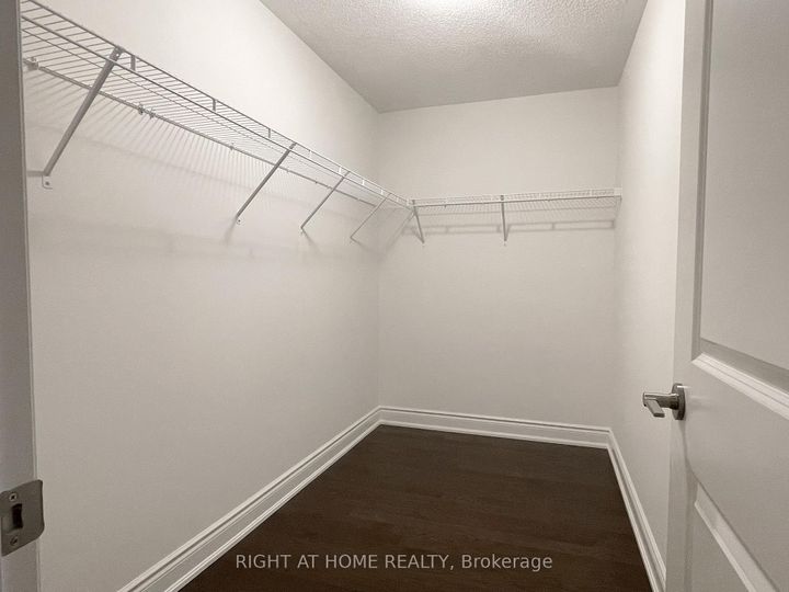 Photo 16 at 38 Gladmary Drive, Bram West, Brampton