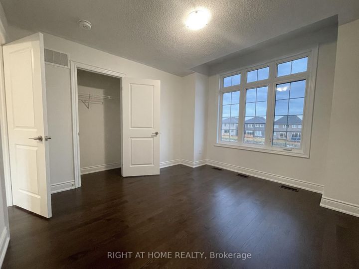 Photo 18 at 38 Gladmary Drive, Bram West, Brampton