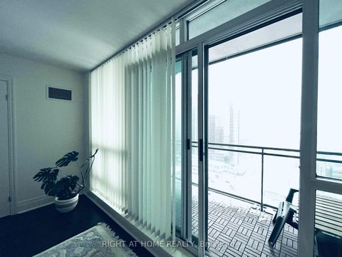 Photo 12 at Lph06 - 188 Doris Avenue, Willowdale East, Toronto