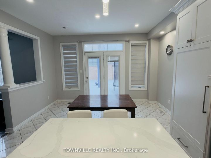 Photo 5 at 26 Messina Avenue, Bram West, Brampton