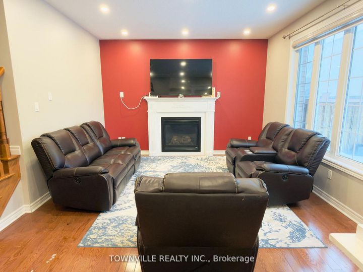 Photo 6 at 26 Messina Avenue, Bram West, Brampton