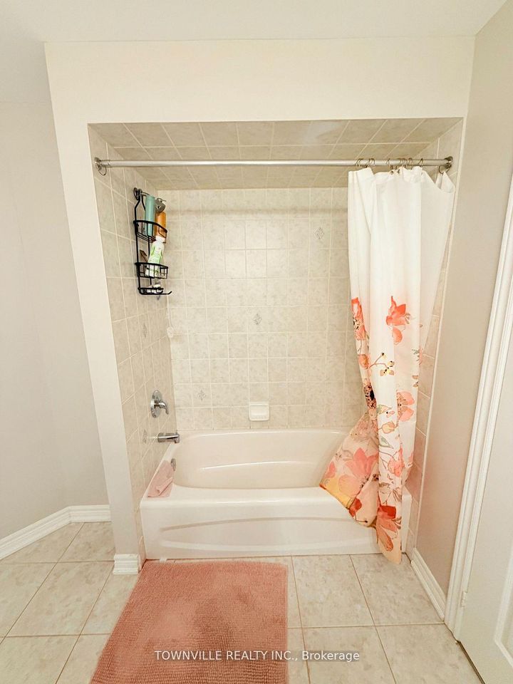 Photo 14 at 26 Messina Avenue, Bram West, Brampton