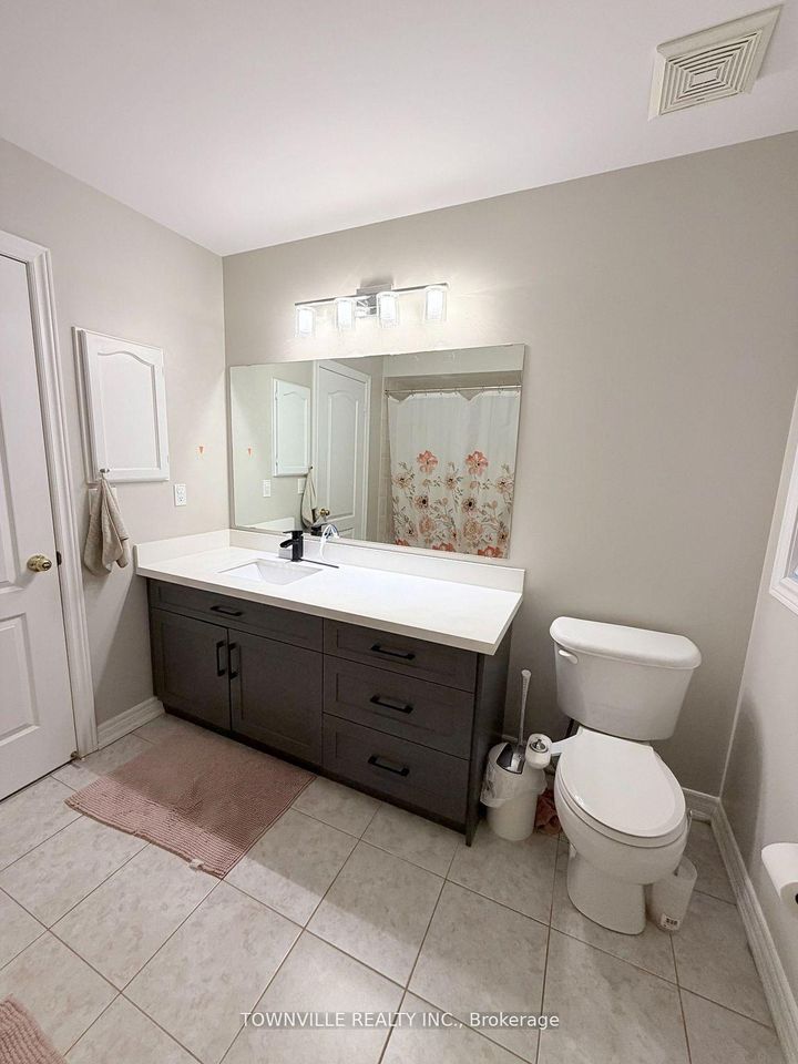 Photo 15 at 26 Messina Avenue, Bram West, Brampton