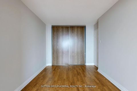 Photo 20 at 1107 - 7601 Bathurst Street, Yorkhill, Vaughan