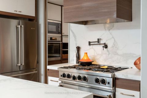 Photo 5 at 709 - 10 Navy Wharf Court, Waterfront Communities C1, Toronto