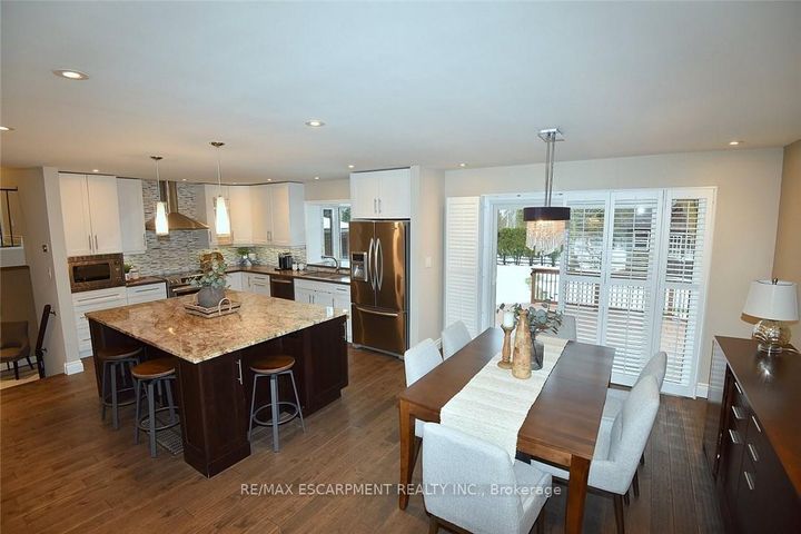 Photo 14 at 626 Vanderburgh Drive, LaSalle, Burlington