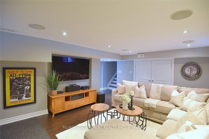 Photo 37 at 626 Vanderburgh Drive, LaSalle, Burlington