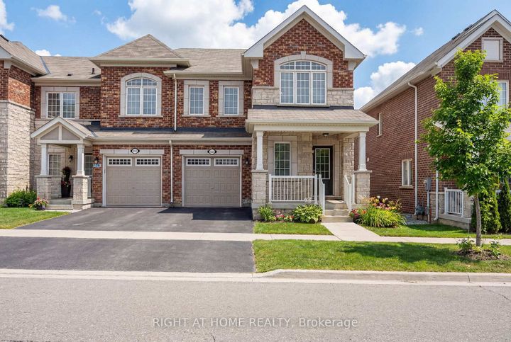 Photo 1 at 1235 Mulroney Heights, FO Ford, Milton
