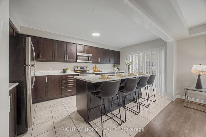 Photo 16 at 1235 Mulroney Heights, FO Ford, Milton