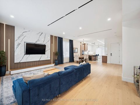 Photo 14 at 582 Gorham Street, College Manor, Newmarket