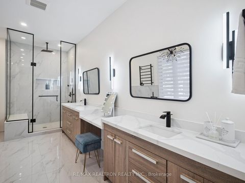 Photo 24 at 582 Gorham Street, College Manor, Newmarket