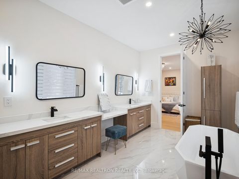 Photo 26 at 582 Gorham Street, College Manor, Newmarket