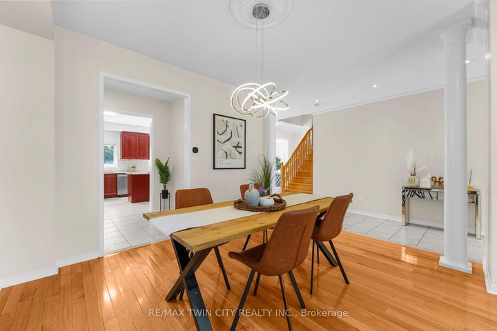 Photo 6 at 6 Canarygrass Drive, Wellington, Brampton