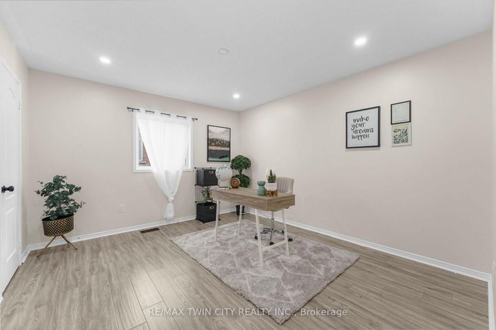 Photo 21 at 6 Canarygrass Drive, Wellington, Brampton