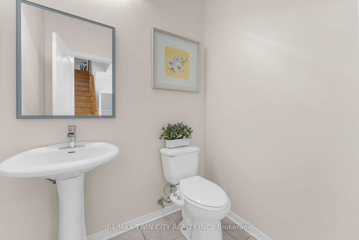 Photo 26 at 6 Canarygrass Drive, Wellington, Brampton