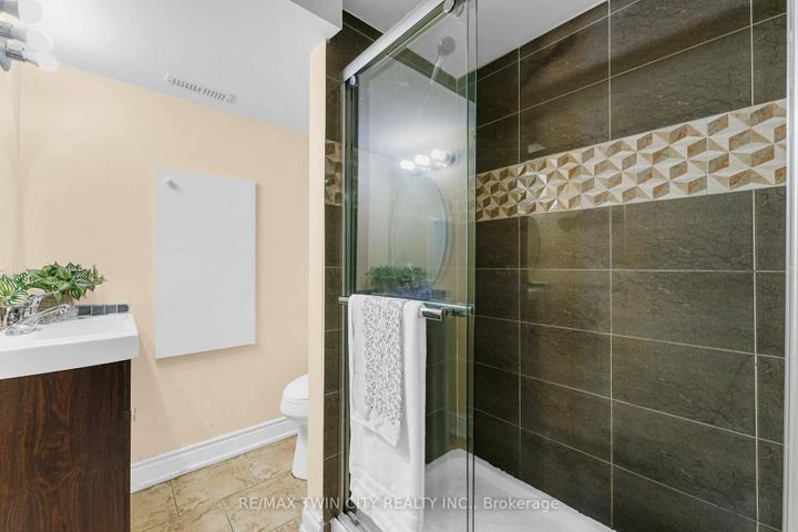 Photo 29 at 6 Canarygrass Drive, Wellington, Brampton