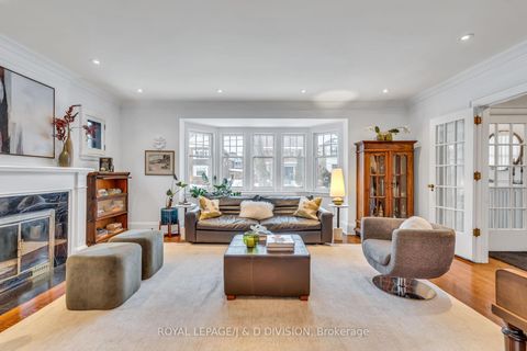 Photo 5 at 453 Oriole Parkway, Eglinton, Toronto