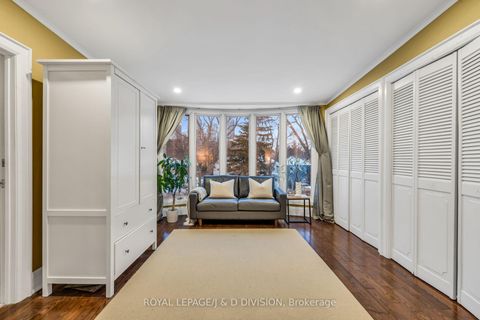 Photo 18 at 453 Oriole Parkway, Eglinton, Toronto