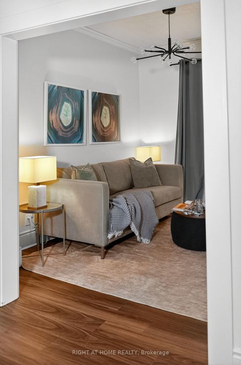 Photo 9 at 796 Kingston Road, Danforth, Toronto