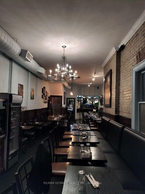 Photo 1 at 3401 Yonge Street, Lawrence Park North, Toronto