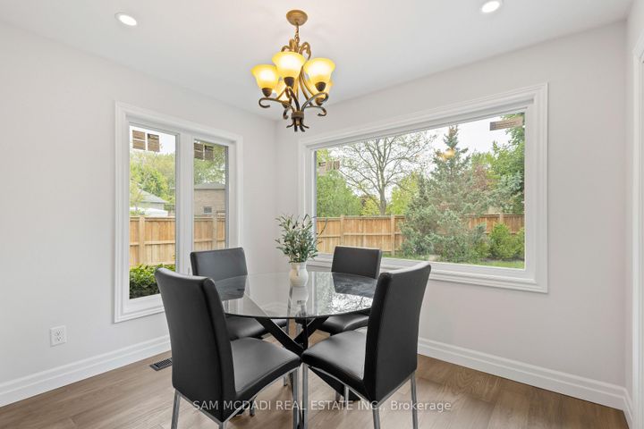 Photo 13 at 2535 Robin Drive, Sheridan, Mississauga