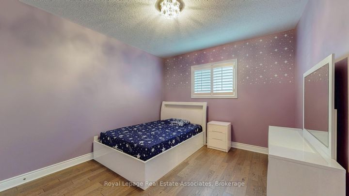 Photo 31 at 212 Niagara Trail, Georgetown, Halton Hills