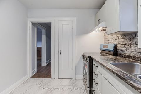 Photo 17 at 290 Coronation Drive, West Hill, Toronto