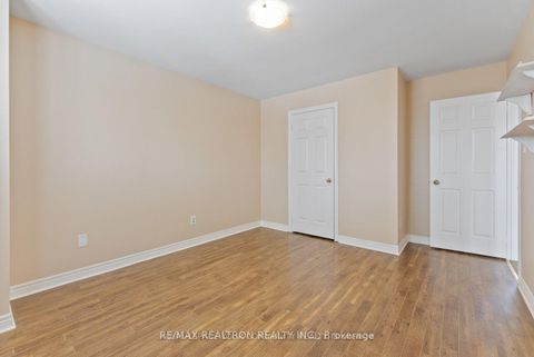 Photo 17 at 115 James Street, Ardagh, Barrie