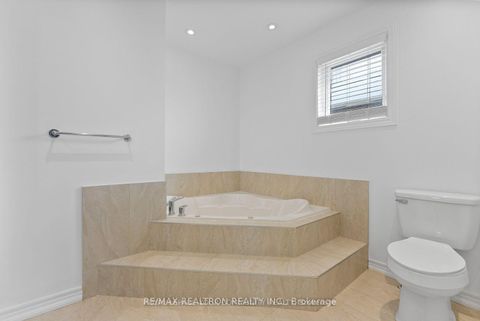 Photo 18 at 115 James Street, Ardagh, Barrie