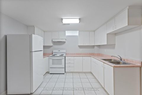 Photo 24 at 115 James Street, Ardagh, Barrie