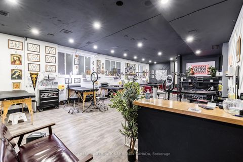 Photo 16 at 3310 Yonge Street, Lawrence Park North, Toronto