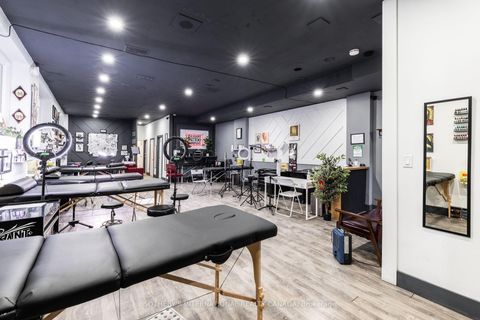 Photo 19 at 3310 Yonge Street, Lawrence Park North, Toronto