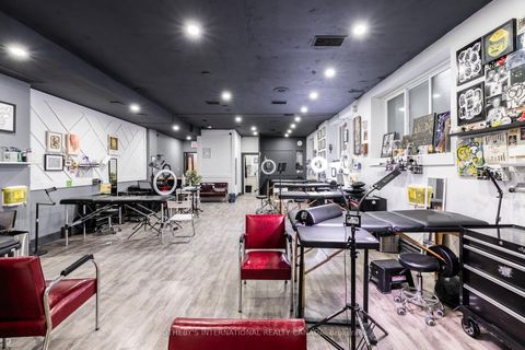 Photo 20 at 3310 Yonge Street, Lawrence Park North, Toronto