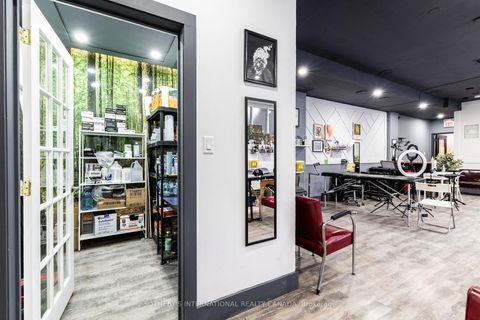 Photo 21 at 3310 Yonge Street, Lawrence Park North, Toronto