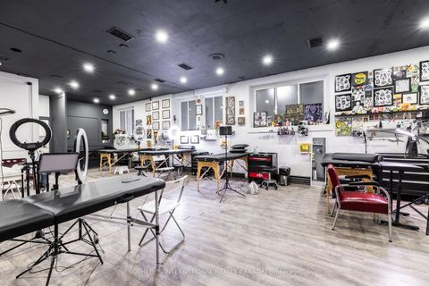 Photo 25 at 3310 Yonge Street, Lawrence Park North, Toronto