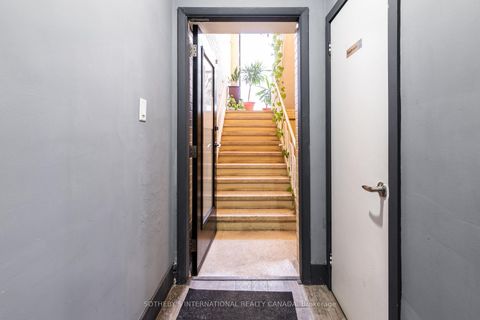 Photo 27 at 3310 Yonge Street, Lawrence Park North, Toronto