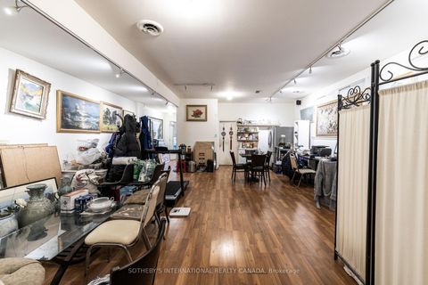 Photo 30 at 3310 Yonge Street, Lawrence Park North, Toronto