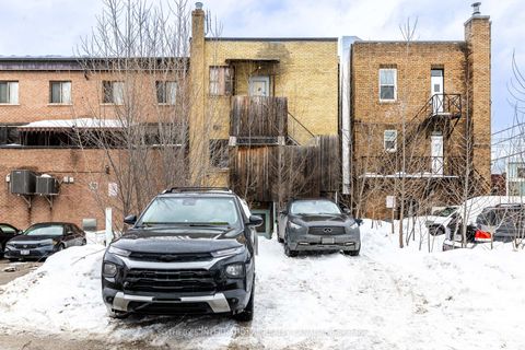 Photo 33 at 3310 Yonge Street, Lawrence Park North, Toronto